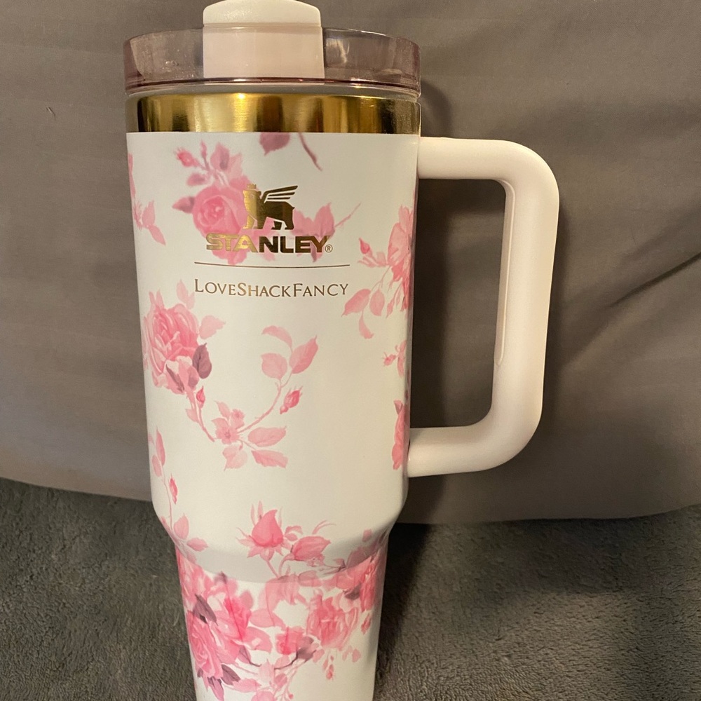 Stanley Love Shack Edition - White Travel Mug with Pink Floral Pattern - No Box